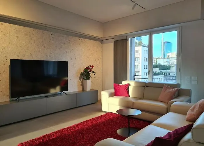 Repubblica Lux Milan