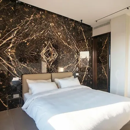 Repubblica Lux Apartman *